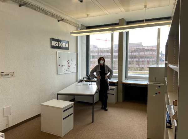Enlarged view: Prof. Ursula Keller in office emptied after using it for 28 years.