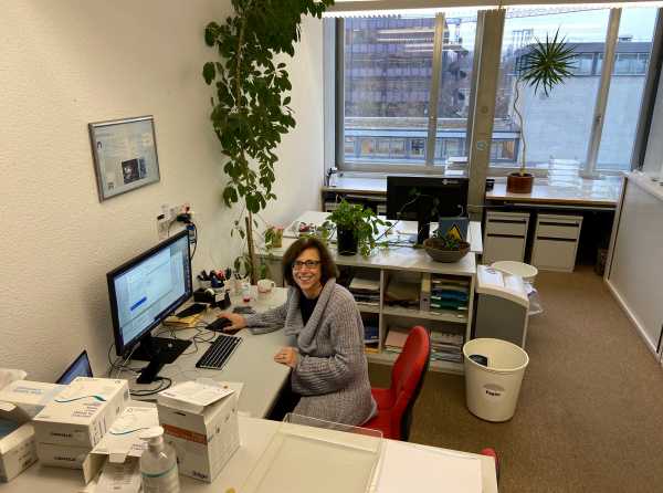 Enlarged view: Prof. Keller at her new ETH desk, sharing the room with her secretary.